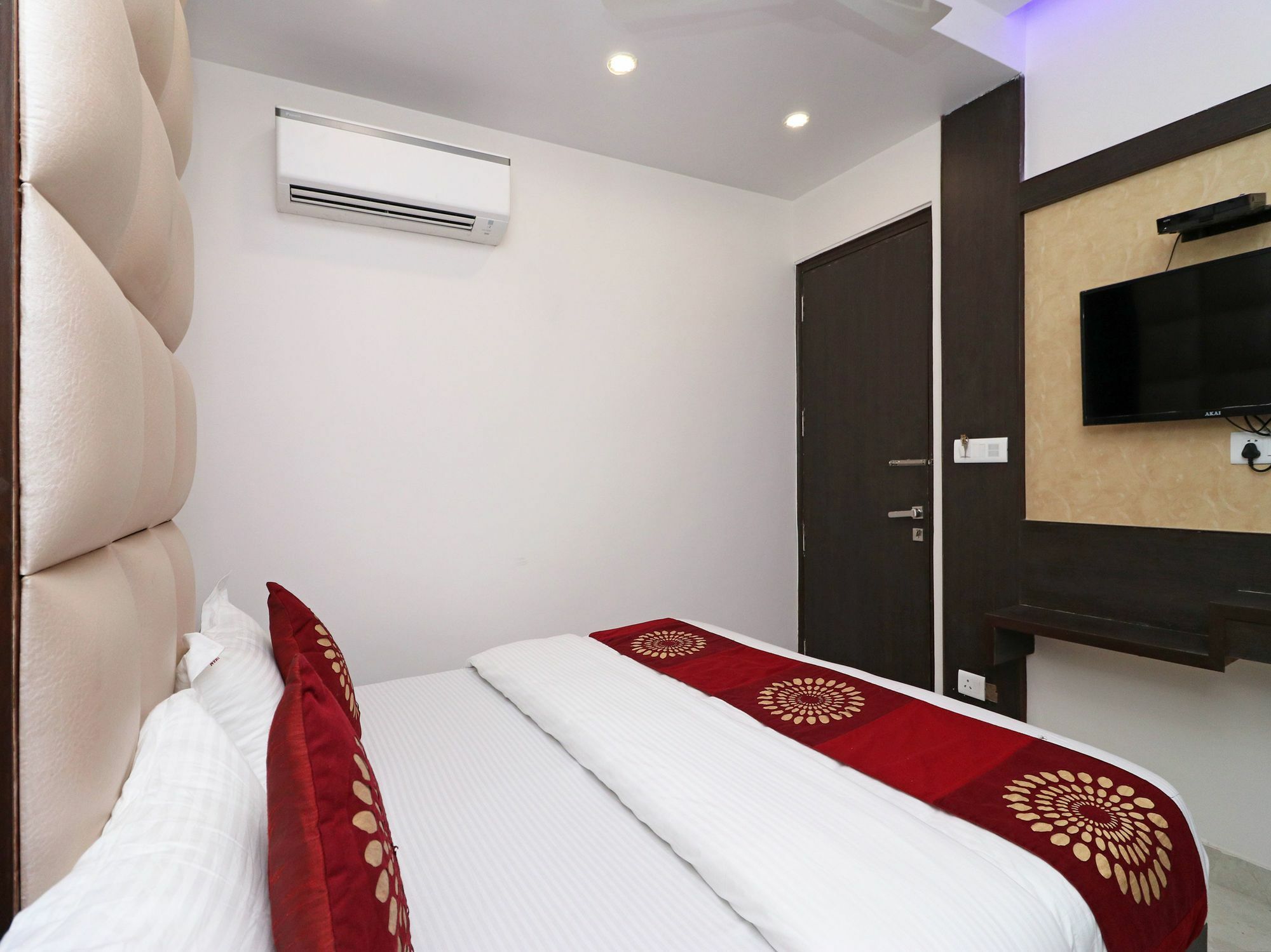 Oyo 11593 Hotel Aman Guest House New Delhi Exterior foto